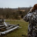 Как выбрать бинокль для охоты: кратность, светосила и удобство